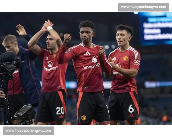 欧冠小组赛焦点对决伊斯坦布尔迎战曼联红魔能否反弹命运走向之夜